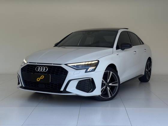 AUDI A3 2.0 40 TFSI MHEV SEDAN PERFORMANCE BLACK S-TRONIC